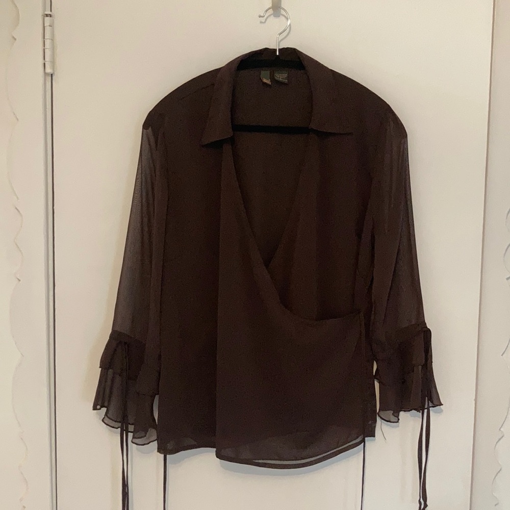 Low cut wrap around Blouse